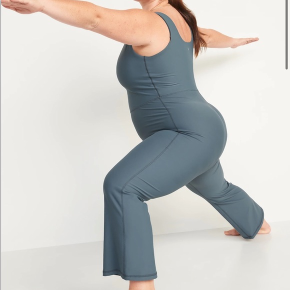 NWT OldNavy Crop Flare Jumpsuit XXL - Picture 3 of 4